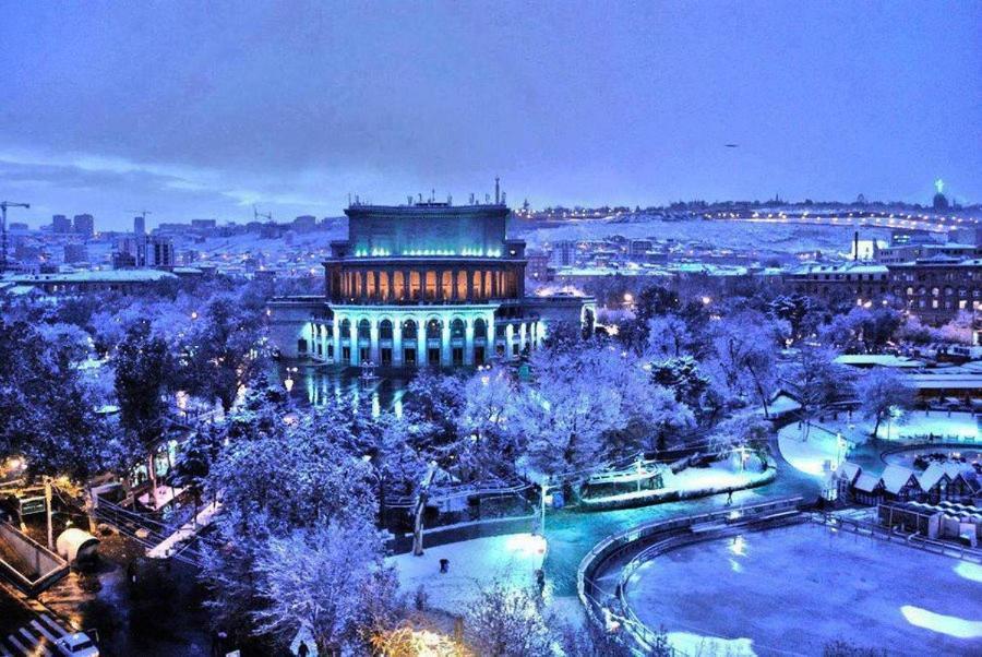 Capsule Hostel In The Old City Of Yerevan Exterior photo